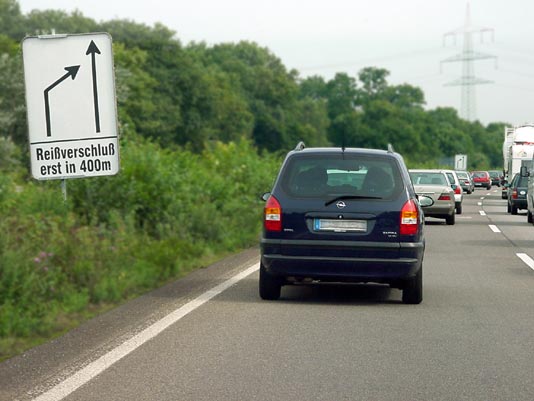 Reißverschlussverfahren